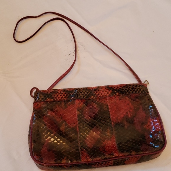 Vintage Handbags - Beautiful vintage snakeskin purse